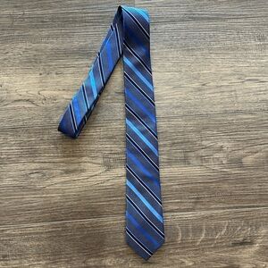 express | neck tie